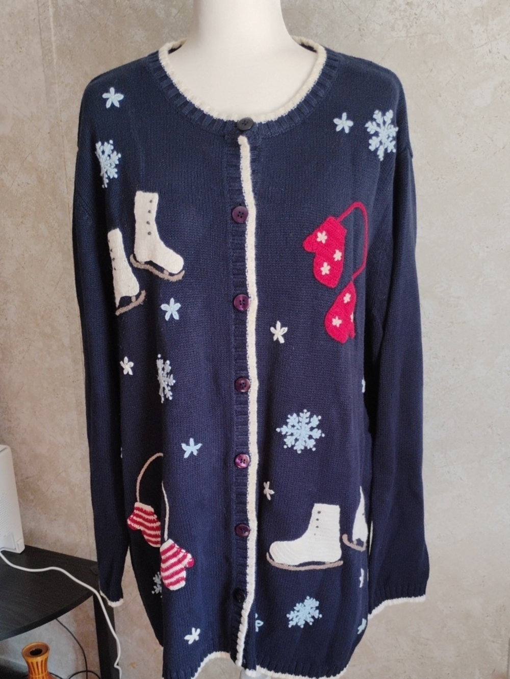 CherokeNavy Winter Ski & Mittens Button-Up Christmas Sweater Cardigan, Plus Size